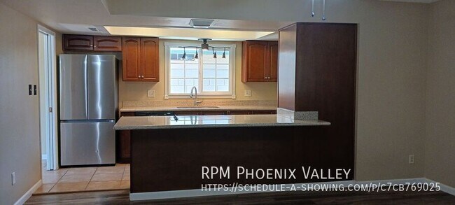 Foto del edificio - 1310 E Minton Dr