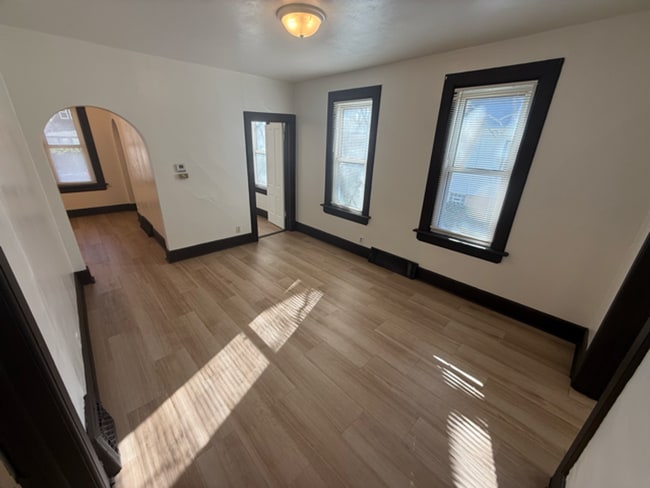 Foto del edificio - 3635 Dr. William Finlayson St