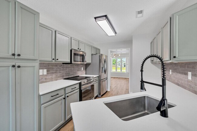 Foto del edificio - 3 bedroom Ranch in Justice Farm with FROG!