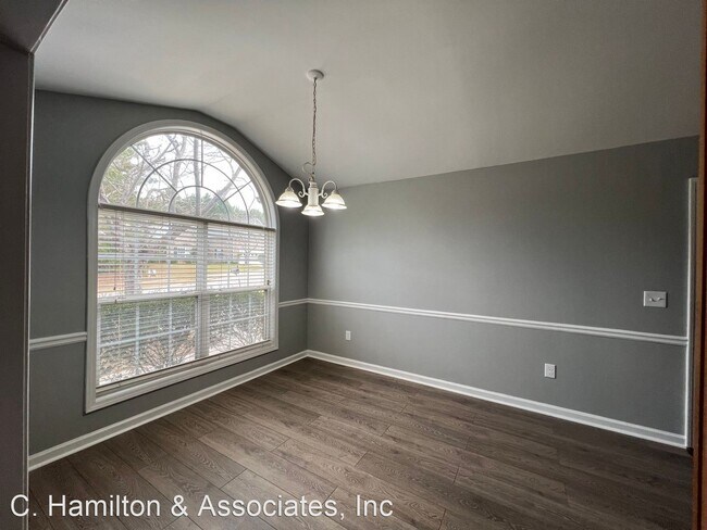 Foto del edificio - 3 br, 2 bath House - 193 Cedar Rock Trace