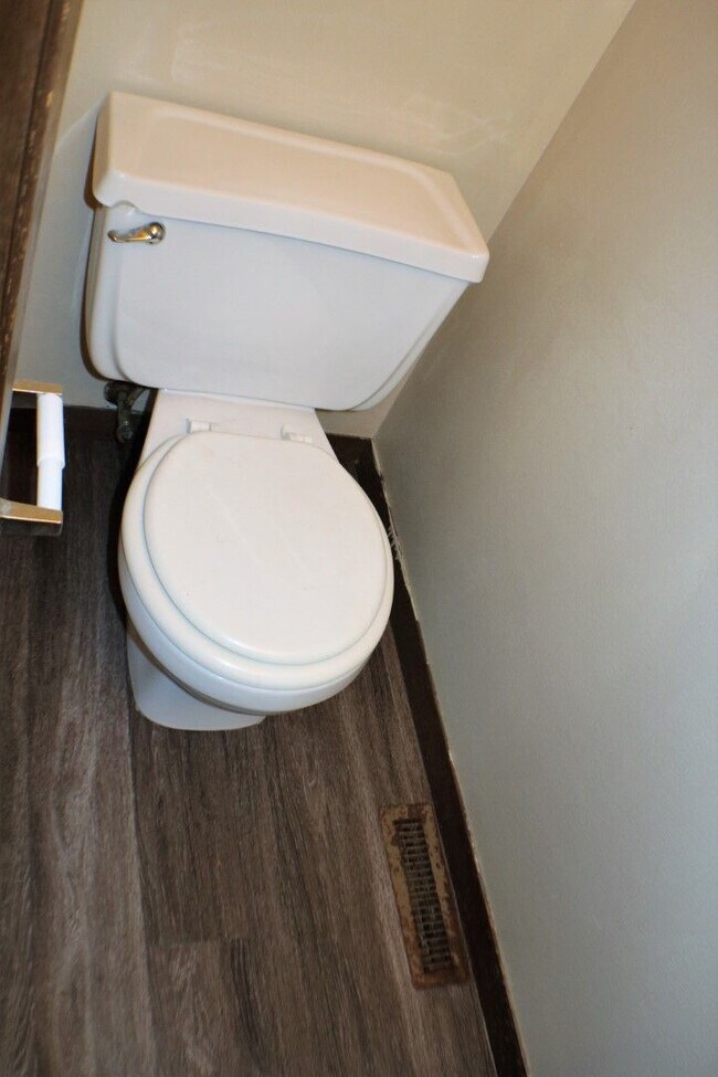Foto del edificio - $1,125 | 2 Bedroom, 2.5 Bathroom Townhome ...