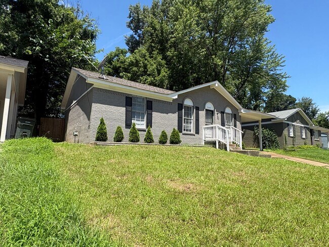Building Photo - 5087 Blacksmith Dr