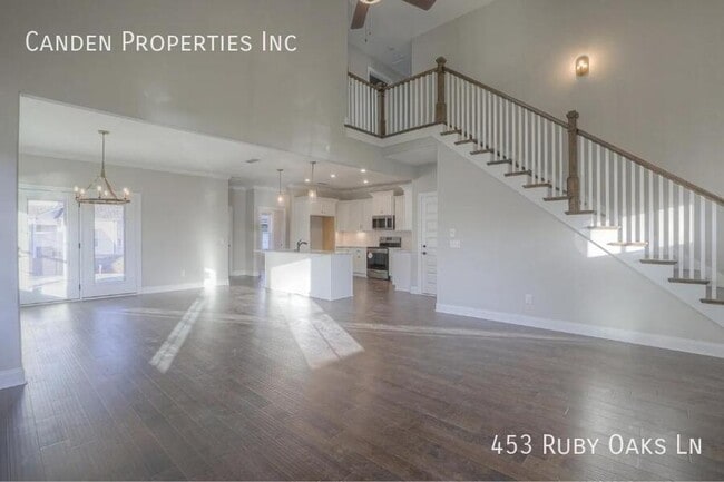 Building Photo - 453 Ruby Oaks Ln
