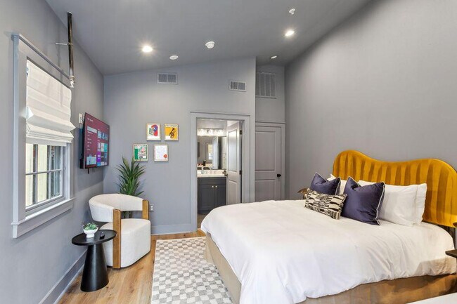 Foto del edificio - 1738 N Rampart St