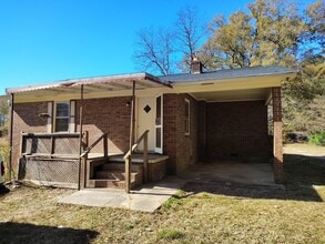 Building Photo - 1323 Martin Town Rd