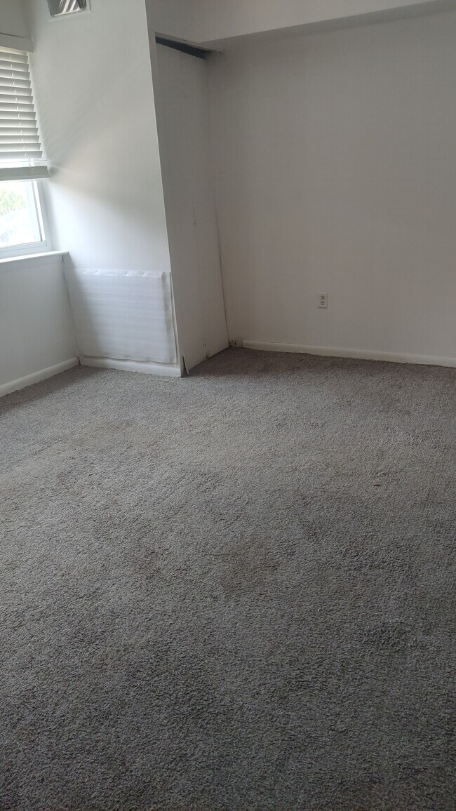 Foto del edificio - 157 Parker Ave