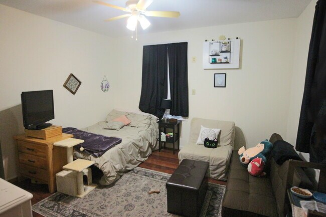 Foto del edificio - 414 Western Ave