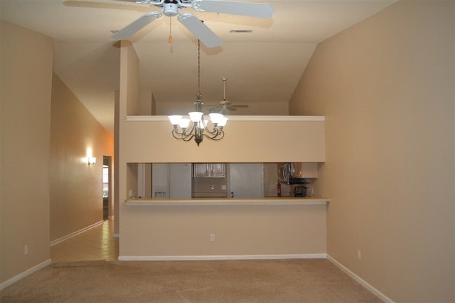 Building Photo - 3593 Killarney Plaza Dr