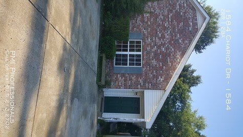 Primary Photo - Ready Now! 2 Bedroom Duplex on 1 Level!