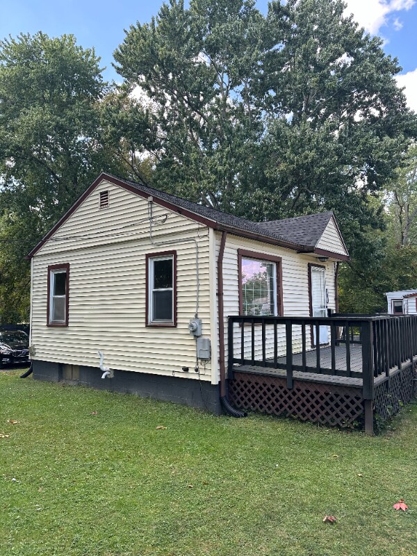 Foto del edificio - 1174 Youngstown Rd SE