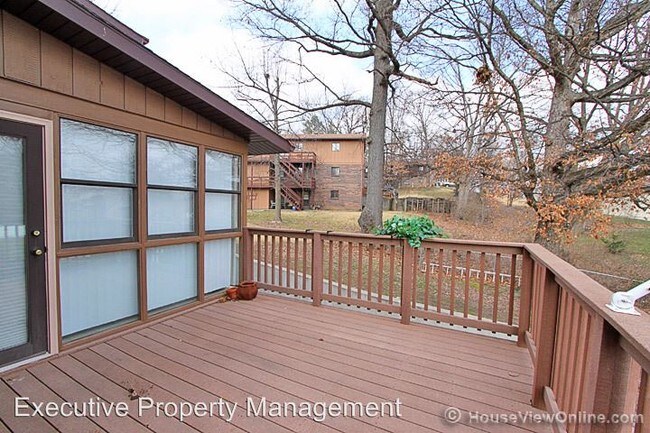 Building Photo - 3128 Themis St