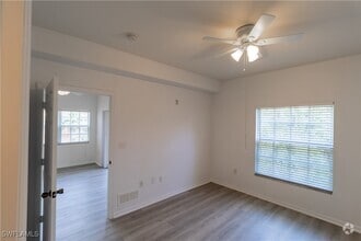 Building Photo - 4450 Botanical Pl Cir