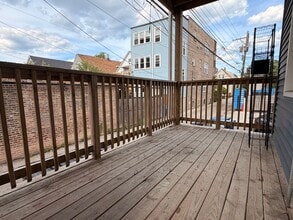 Building Photo - 3644 W Fullerton Ave