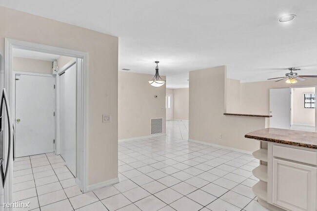 Foto del edificio - 3 br, 2 bath House - 6144 Royal Lytham Dr
