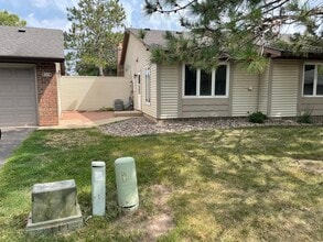 Building Photo - 4702 Markham Pt