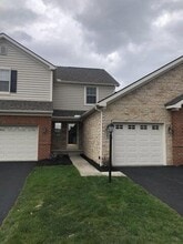 Building Photo - 986 Shaula Dr