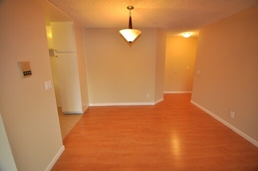 Building Photo - 12249 Oxnard St