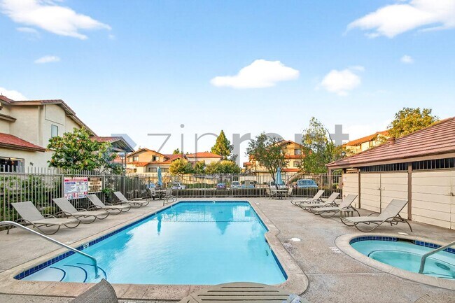 Foto del edificio - 68 Maegan Pl