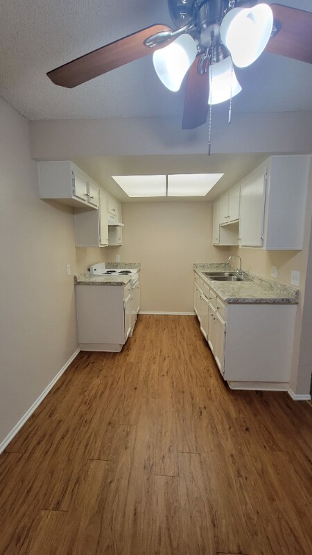 Primary Photo - 2050 S Euclid Ave