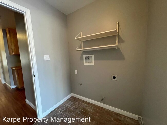 Building Photo - 3 br, 2 bath House - 9801 CASA DEL SOL DR