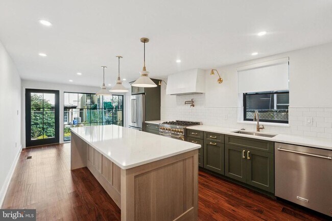 Foto del edificio - 2317 E Cumberland St