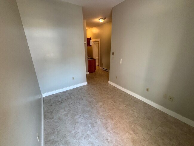 Foto del edificio - Charming Studio Apartment in the Heart of South Berwick – Great Location!