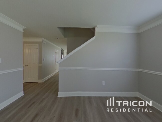 Building Photo - 5141 Grays Ridge Dr
