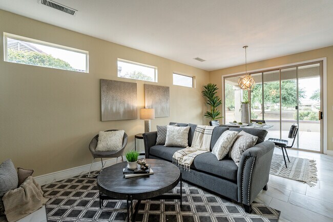 Foto del edificio - 16432 W Desert Wren Ct