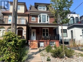 Building Photo - 756 Crawford St