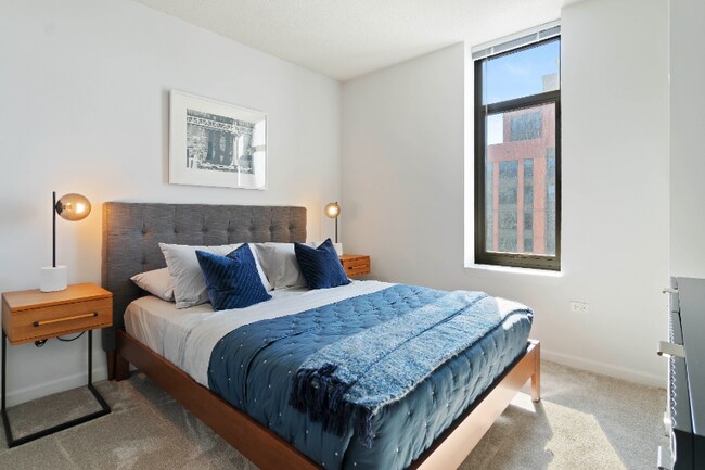 Foto del edificio - 350 N Desplaines St