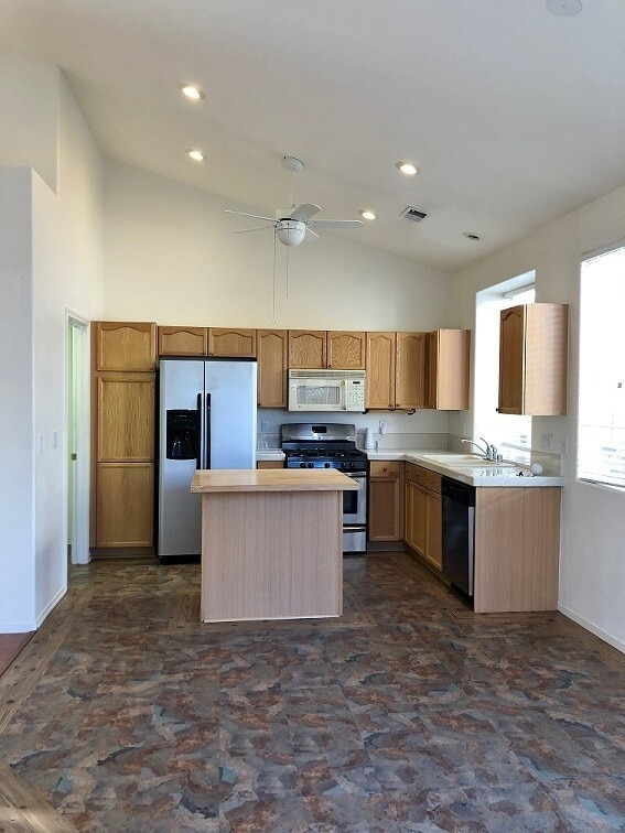 Building Photo - 3512 Heron's Circle