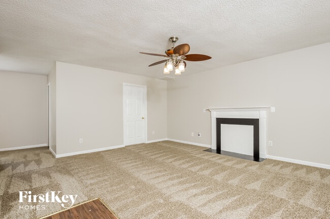 Foto del edificio - 120 Wheaton Crest Ct