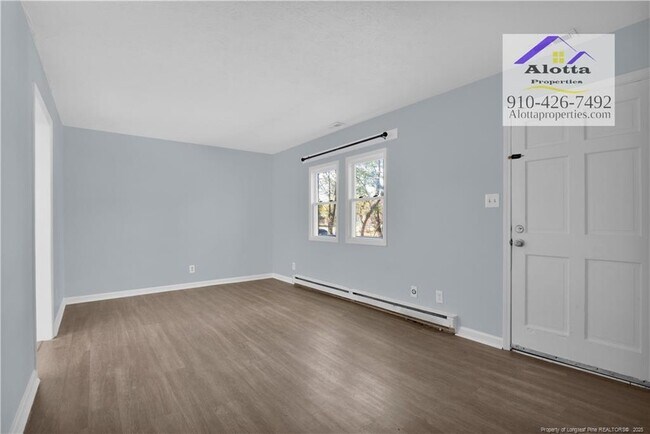 Building Photo - 6561 Stillwater Dr