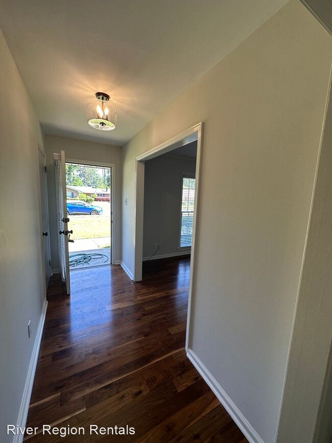 Building Photo - 4 br, 2 bath House - 3906 Dalraida Place