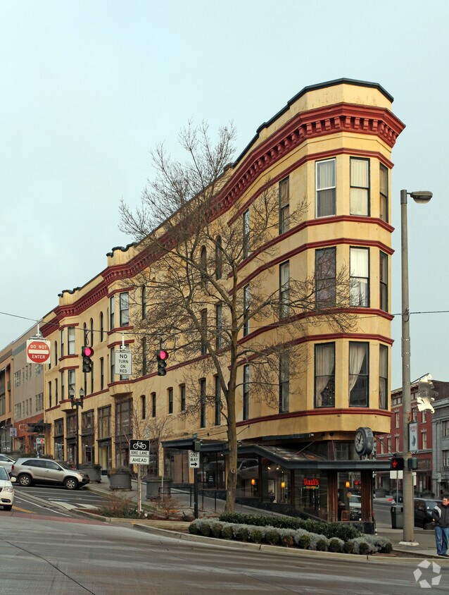 Primary Photo - Bostwick Building