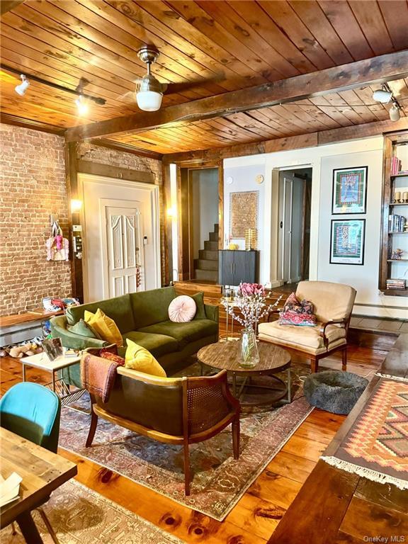 Building Photo - 23 Broadway