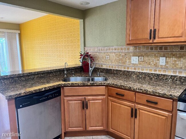 Foto del edificio - 3 br, 2.5 bath House - 3842 Cardinal Ter