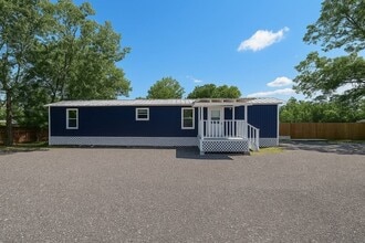 Building Photo - 22504 E Martin Dr