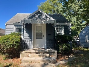 Building Photo - 3306 Winter St