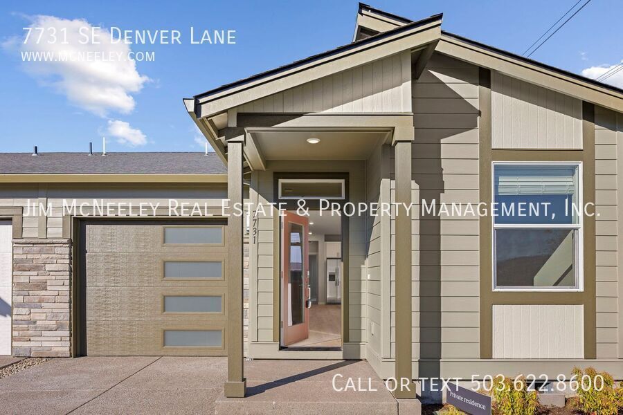 Primary Photo - 7731 SE Denver Lane-