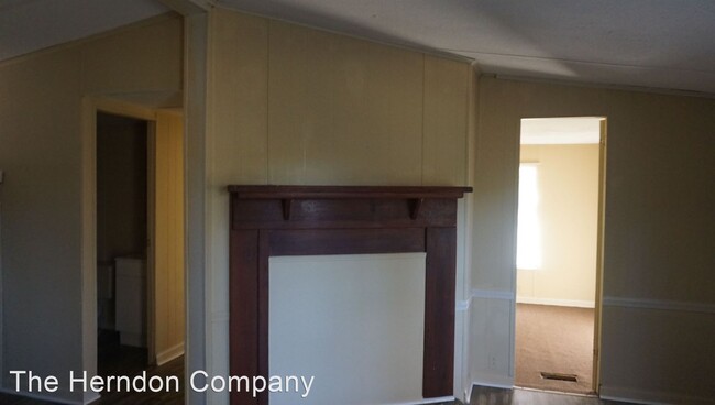 Building Photo - 3 br, 2 bath House - 244 US Hwy 41 N