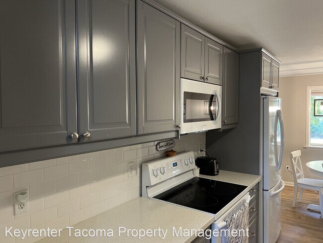 Building Photo - 2 br, 1 bath House - 10014 Golden Given Rd...