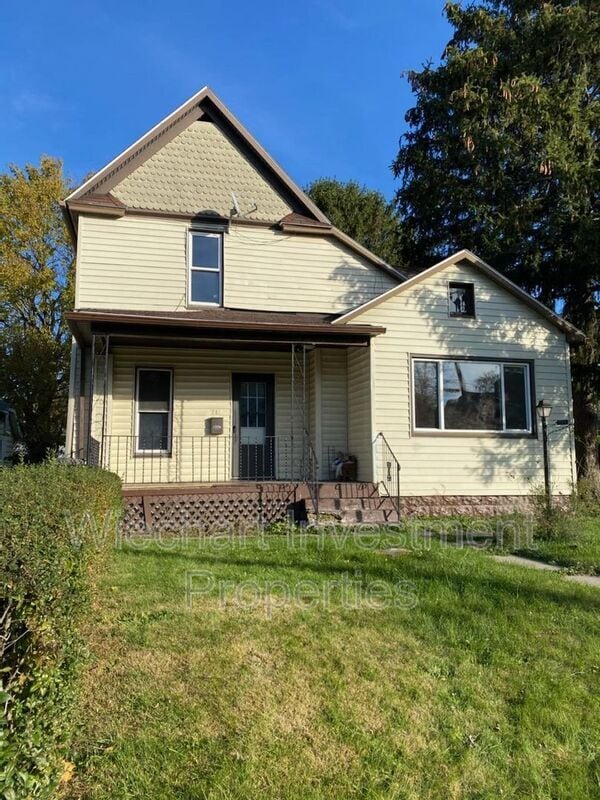 Building Photo - 714 N Metcalf St