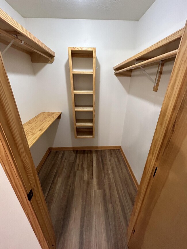 Foto del edificio - 2722 Ryan Rd