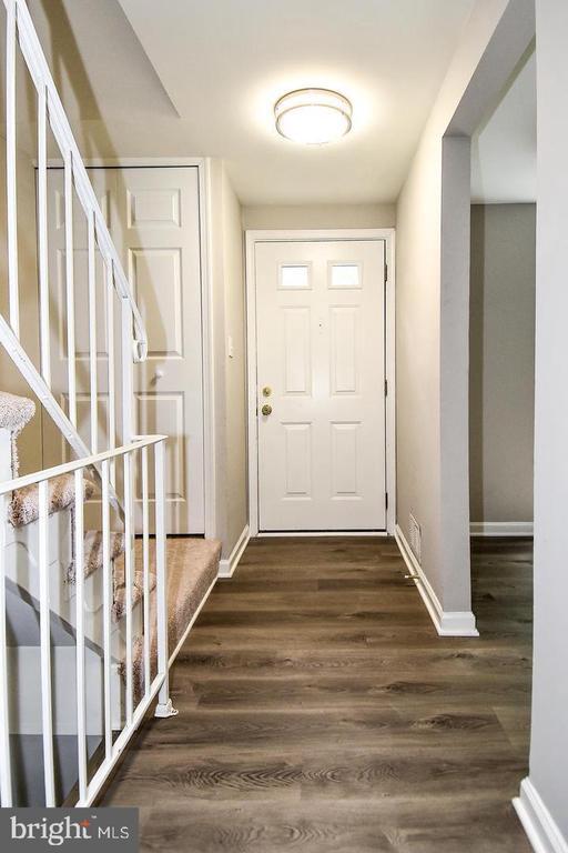 Building Photo - 14488 Black Horse Ct