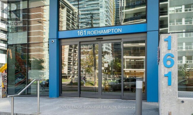 Photo du bâtiment - 161 Roehampton Ave
