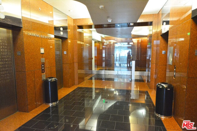 Foto del edificio - 1100 Wilshire Blvd