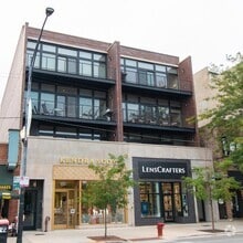 Building Photo - 3426 N Southport Ave
