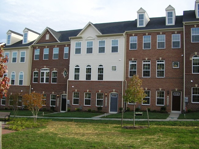 Photo - 6308 Santo Place Townhome