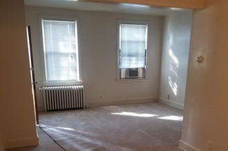 Livingroom - 3911 9th St NE